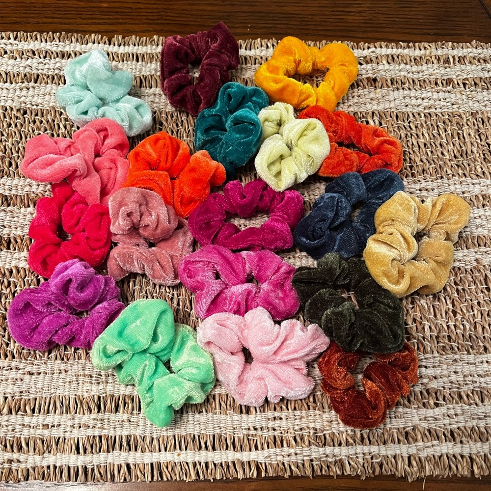 Scrunchies, Colorful Scrunchies, Lot of Scrunchies, Hair Accessories.